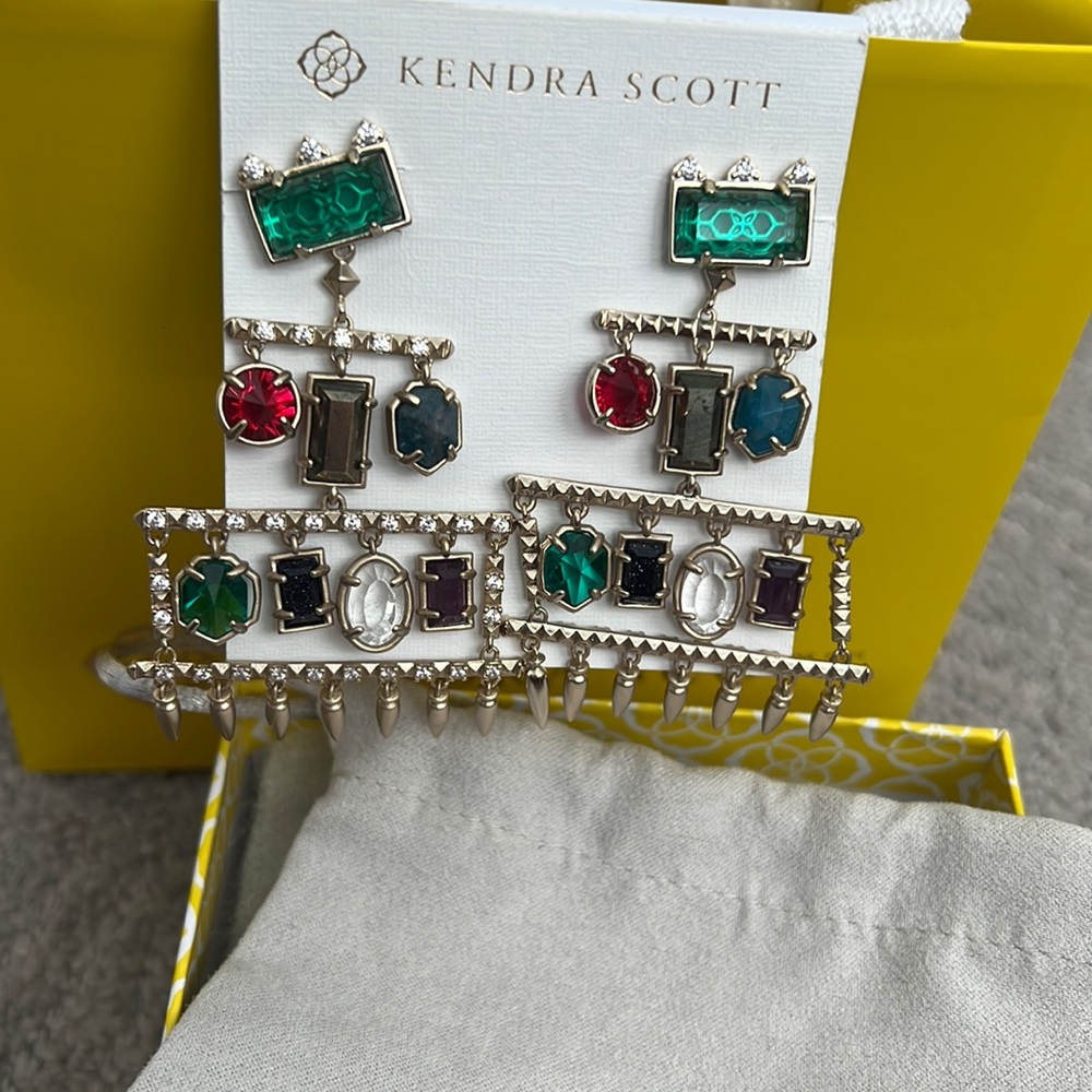 Kendra Scott chandelier earrings. Very unique